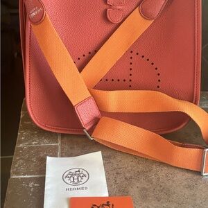 Hermes’ Crossbody Handbag